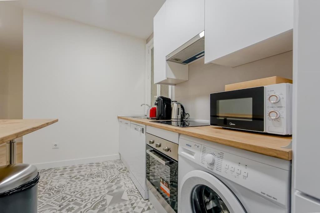 Modern Apt Para 6Px En La Plaza De Tirso De Molina Мадрид Екстер'єр фото