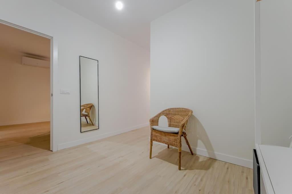 Modern Apt Para 6Px En La Plaza De Tirso De Molina Мадрид Екстер'єр фото
